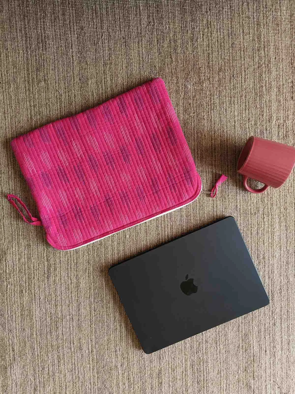 Laptop Sleeve - Fits 13-14"